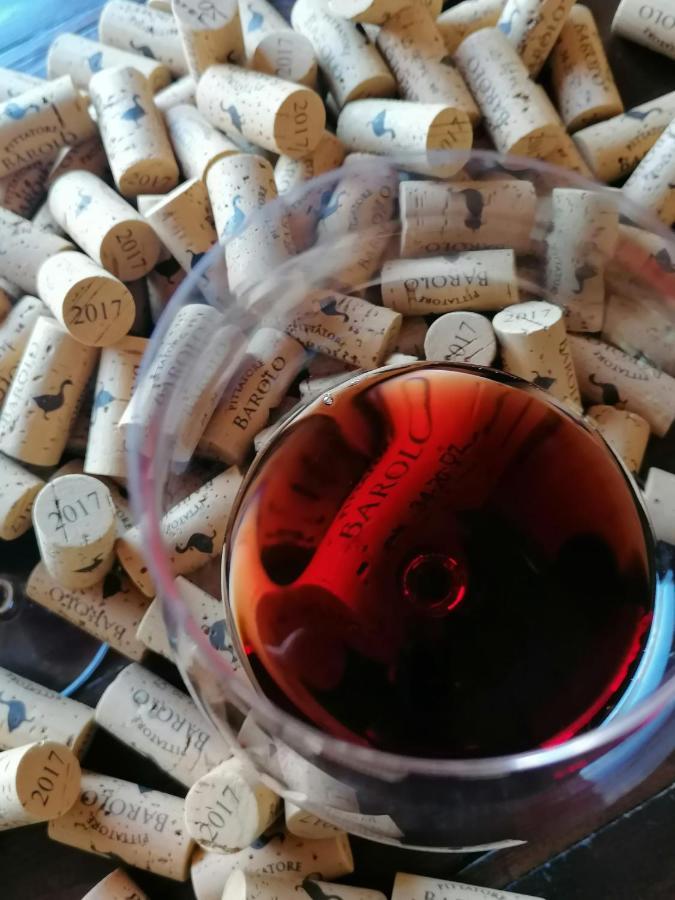 Agriturismo Il Gioco Dell'Oca Barolo Exteriör bild